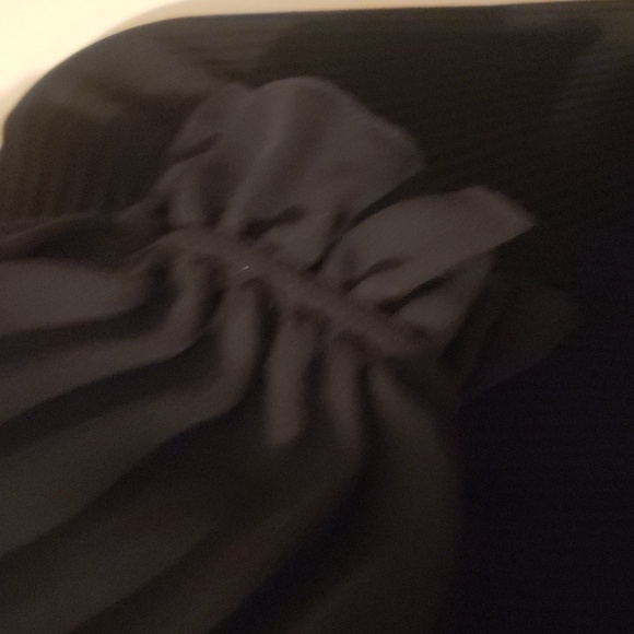 Navy Ruffled Women's Top - Picture 4 of 4